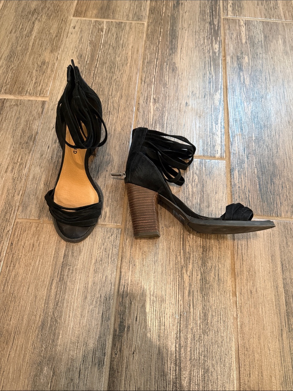 Lucky Brand Black Strappy Block Heel Sandals
